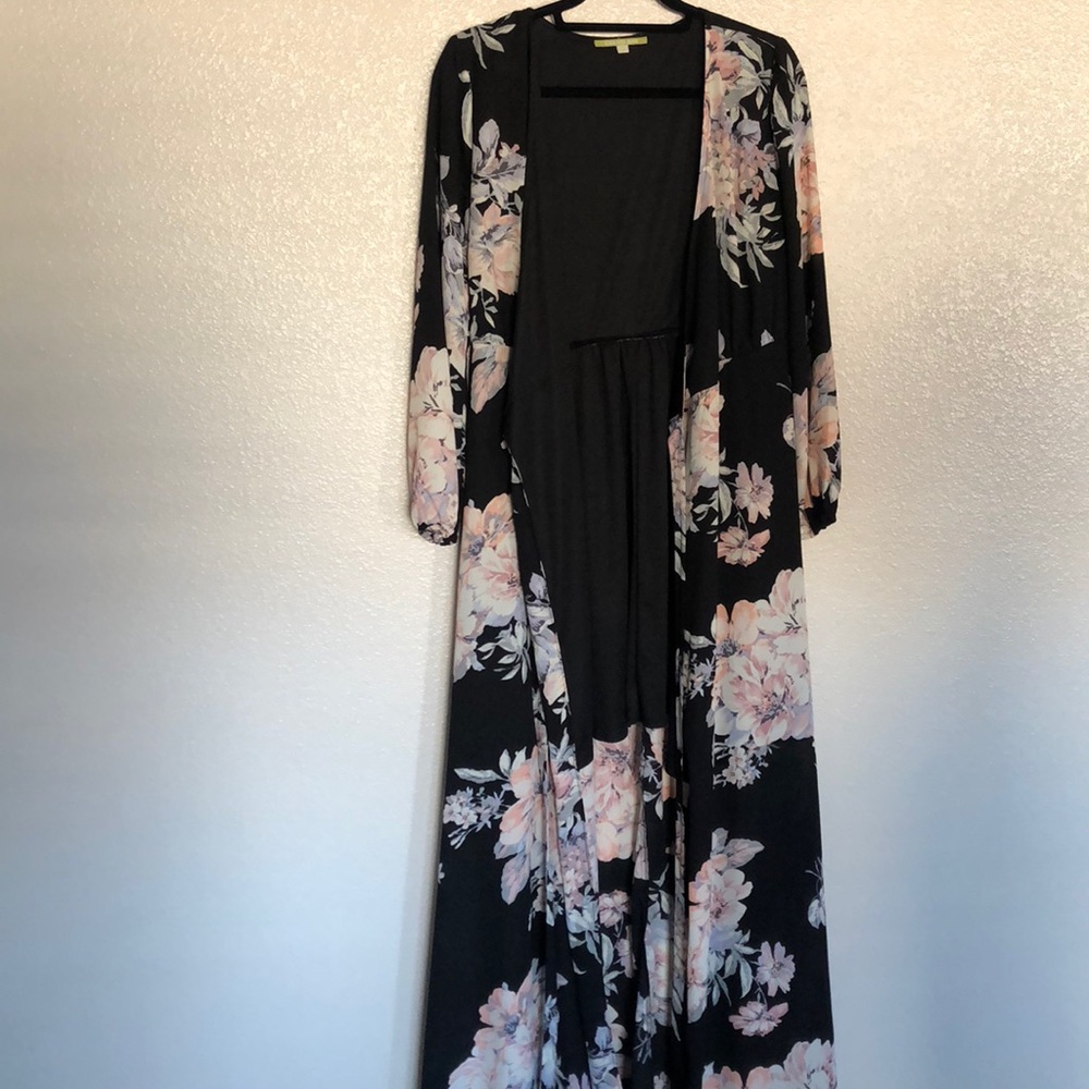 Gianni Bini Floral Maxi Wrap Dress - Picture 6 of 6